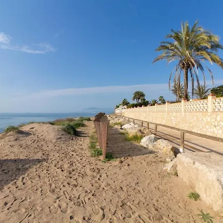 Hp122 - 2 Bed Ground Floor Apartment Marbella